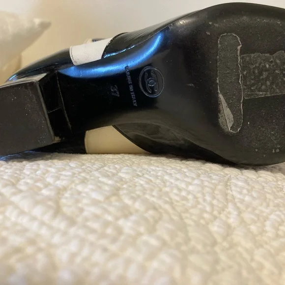 CHANEL - “AUTHENTIC” White and Black Heeled Boots - Picture 3 of 8